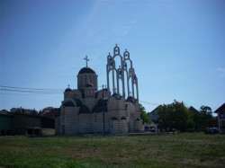 markos 
Црква Светог Василија Осрошког у Лепосавићу 
2007-11-06 11:24:18