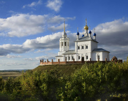 B.Bort 
Церковь на городище 
2007-11-27 15:22:21