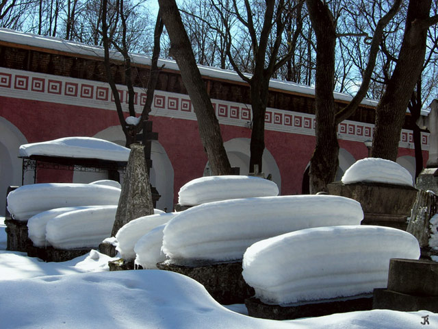 winter architecture