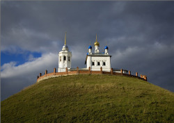 B.Bort 
Церковь на городище 
255 
2007-12-04 08:09:54