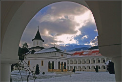 ovidiu_m 
 
198 
2007-12-06 19:04:17