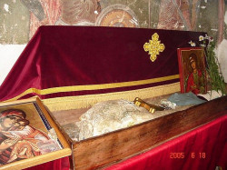 Kosovka 
Мошти Светог Петра Коришког   -   Holy relics of Saint Peter of Korisa 
150 
2007-12-10 15:29:06
