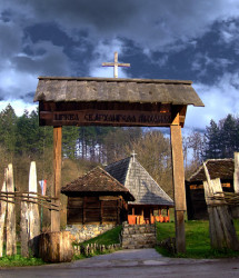 dragoj03 
Црква у Тршићу 
200 
2007-12-11 23:08:20
