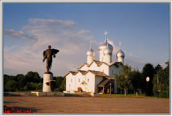 Podmoskvach 
Alexander Nevsky's Square In Novgorod 
2007-12-15 21:34:15