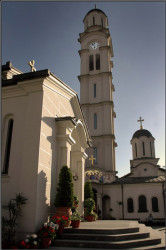 b.backovic 
+Улаз у манастир+ 
2007-12-18 20:23:41