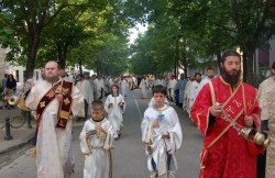 sapuric 
Л И Т И Ј А 
2007-12-20 22:08:30