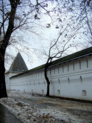 Dunyasha 
В Андрониковом монастыре 
2007-12-24 13:49:48