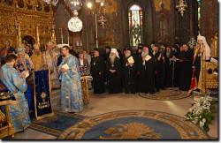 carol 
Intronizarea PF Daniel, patriarhul Bisericii Ortodoxe Romane 
2007-12-26 13:24:24