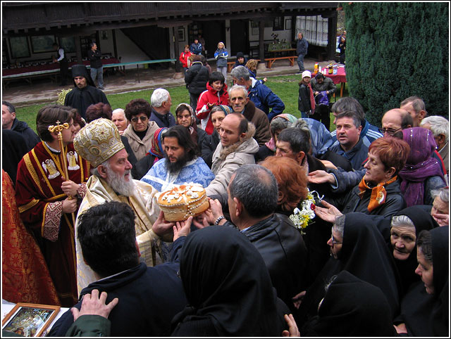 Манастирска слава