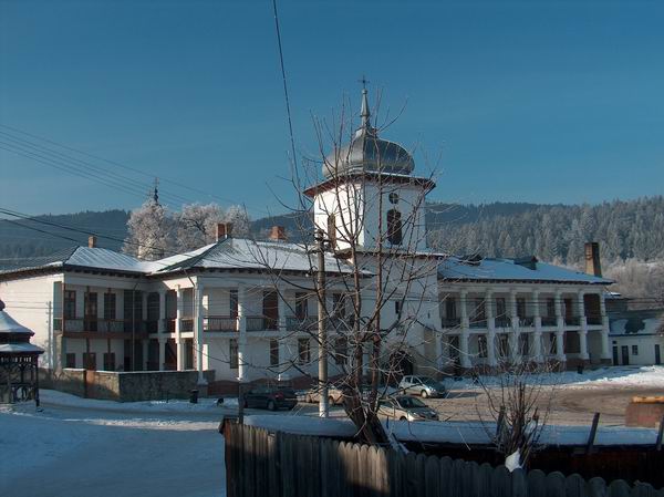 Văratec Convent in the mid of  winter