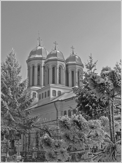 Biserica Adormirea Maicii Domnului