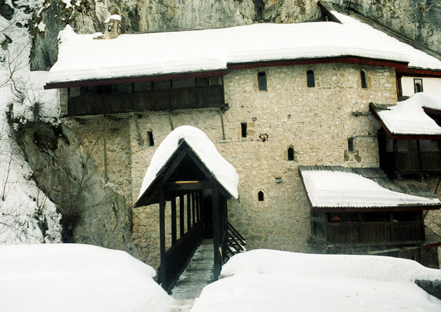 Манастир Црна Река