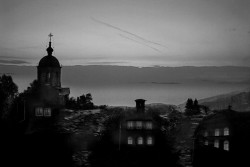 Slobodan 
Јутро у Кареји 
2008-01-03 15:38:47