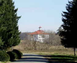 Bacterie 
CERNICA MONASTERY IN AUTUMN 
2008-01-31 15:32:05