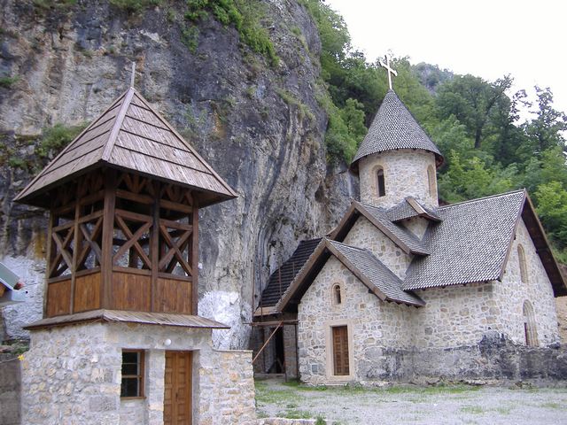 Манастир Куманица