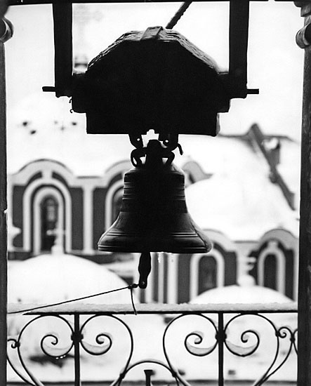 Καμπάνα στη χιονισμένη Ι.Μ. Ιβήρων - Bell in snow at Iveron H. Monastery