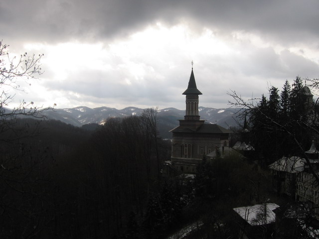 Manastirea "Sfanta Ana" Rohia