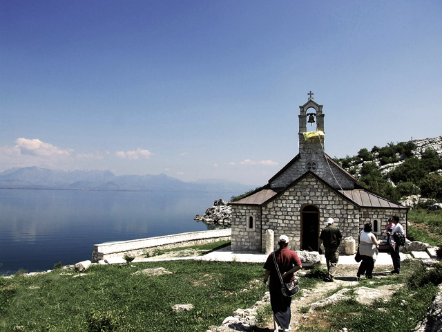 Манастир Бешка, Скадарско језеро