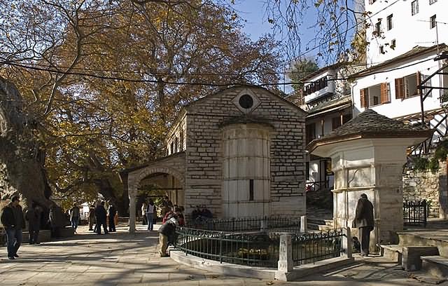 Μεταβυζαντινός ναός στη Μακρινίτσα-Postbyzantine church at Makrinitsa