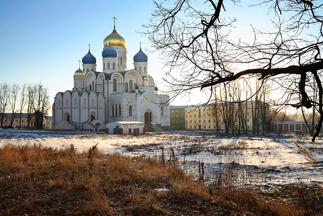 Николо-Угрешский мужской монастырь
