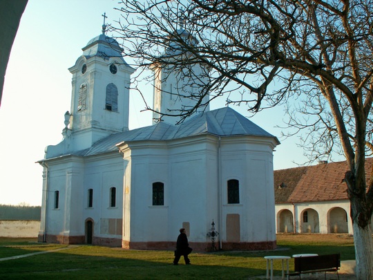 The BEZDIN Monastery: it one of five Orthodox Serb Monastery of Romania