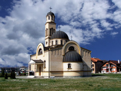 dragoj03 
Црква у Угљевику, Република Српска 
200 
2008-02-04 07:47:31