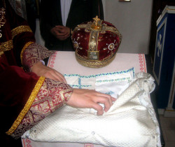 ilijics 
Одежда св Јована Шангајског у манстиру Соко Град 
2008-02-05 22:22:35
