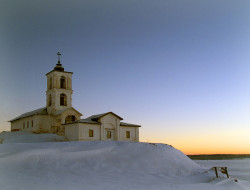 sqlap 
Замёрзшая церквушка 
2008-02-10 08:17:31