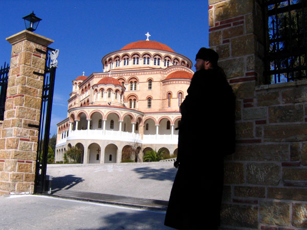Biserica Sf. Nectarie din Eghina
