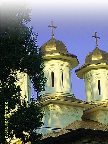 Biserica Ortodoxa "Pogorarea Sf. Duh", Cluj-Napoca, Romania