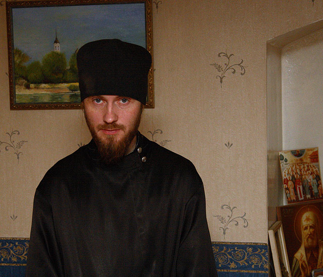 отец игумен (father superior)