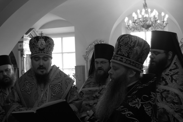 Pasja w klasztorze Św.Onufrego w Jabłecznej celebrowana przez Jego Ekscelencje Jerzego z Bracmi