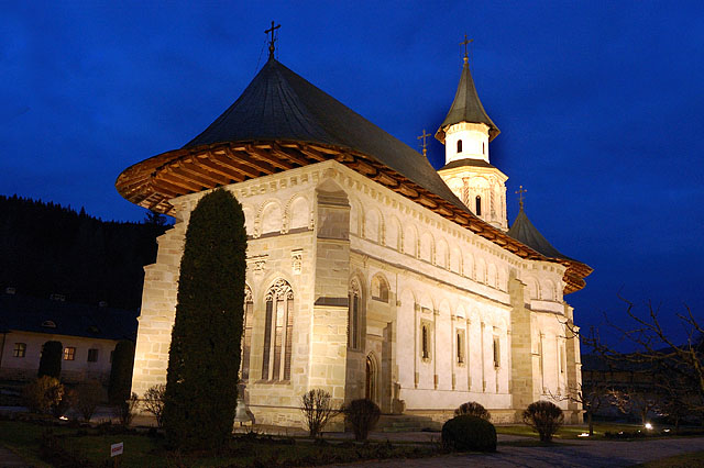 Biserica Manastirii Putna