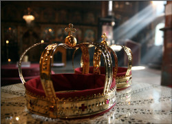 perovict 
wedding crowns 
2008-03-16 19:53:43