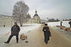 bigsas 
Свято-Троицкая Сергиева Лавра 
2008-03-26 07:26:11
