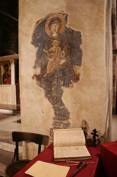 kalpak 
Богородица со Христос / Bogoroditsa (Mother of God) with Christ 
2008-03-31 10:05:29