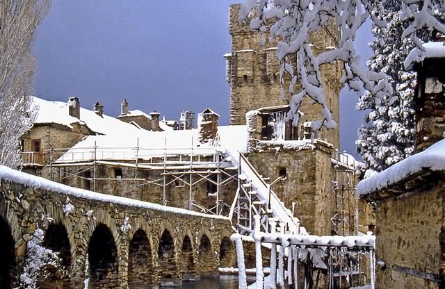 Χιόνια στην Ι.Μ. Σταυρονικήτα - Snow at Stavroniketa H. Monastery