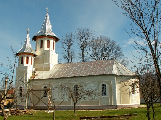 Biserica "Sf. Ier. Nicolae" din Budureasa - Bihor