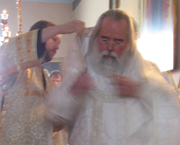 Vesting the Bishop