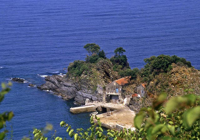 Αρσανάς στη Μορφονού - Little harbour at Morphonou