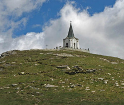 thiv56 
Το εκκλησάκι του Προφήτη Ηλία - Prophet Elijah chapel 
2008-04-17 13:10:44