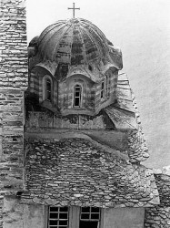 thiv56 
Παρεκκλήσι στην Ι.Μ. Σταυρονικήτα - Chapel at Stavroniketa H. Monastery 
2008-04-27 09:53:38