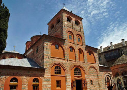 thiv_col_Athos 
Το καθολικό της Ι.Μ. Φιλοθέου - Philotheou H. Monastery's katholikon 
2008-04-30 10:06:29