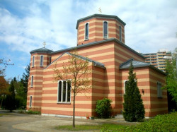 alex90 
Serbian Church of Holy Vladimir in Munich ( Germany) 
2008-05-02 19:36:04