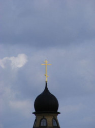 siromacha 
cupola of main church in new monastery in Zwierki 
2008-05-08 22:22:39