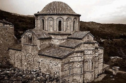thiv56 
Ο ι. ναός των Αγίων Θεοδώρων - Agioi Theodoroi church 
2008-05-09 11:39:24
