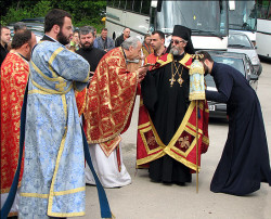 Danijela 
Владика Јефрем 
2008-05-16 10:37:40
