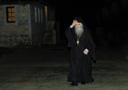 radzaZ 
митрополит Амфилохије 
2008-05-24 21:36:42
