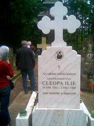 C14_radioactiv 
mormant parintele Cleopa 
2008-05-26 17:56:04