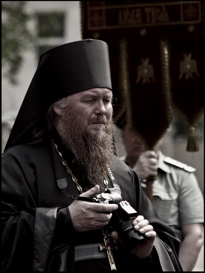 ...Люди твои